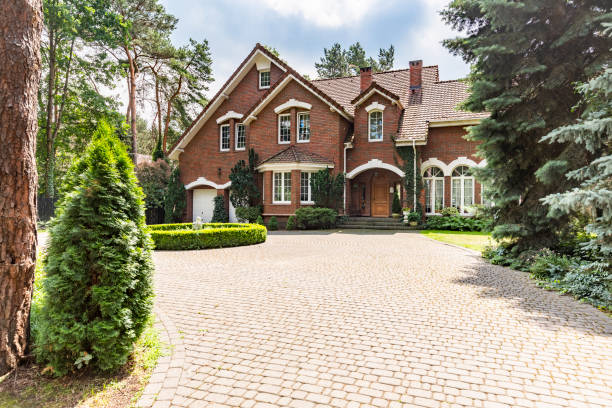 Best Driveway Paving Contractor  in Biltmore Forest, NC
